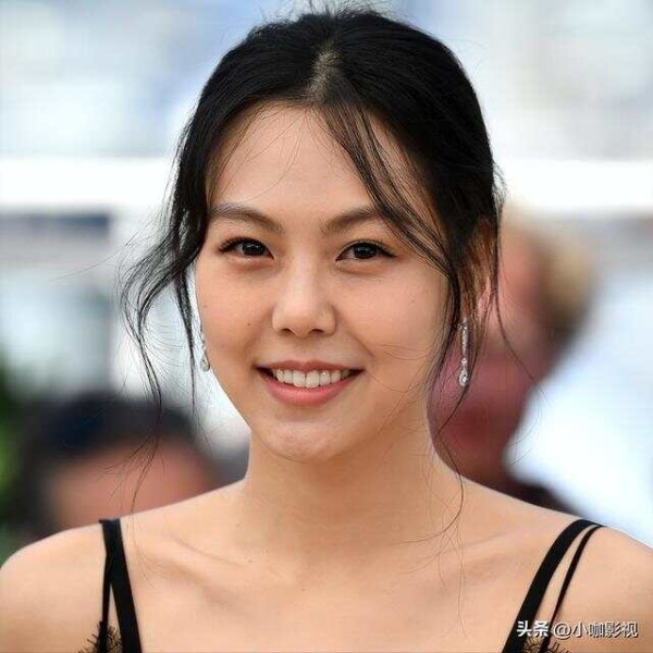 盘点韩国十大女星及她们的代表作品 记得收藏 （附指示牌）