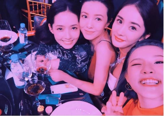 杨幂范冰冰过生日半个娱乐圈送祝福，胡歌过生日为何只有三个人祝福？