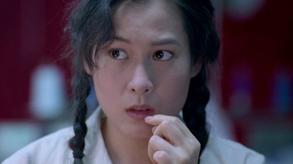 《少女小渔》：非法偷渡纽约，只为照顾男友，最后却被逼嫁给老头