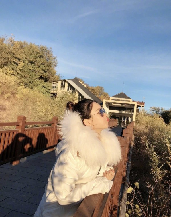 赵丽颖冯绍峰领证结婚，赵丽颖发微博秀恩爱，粉丝一句话太戳心了