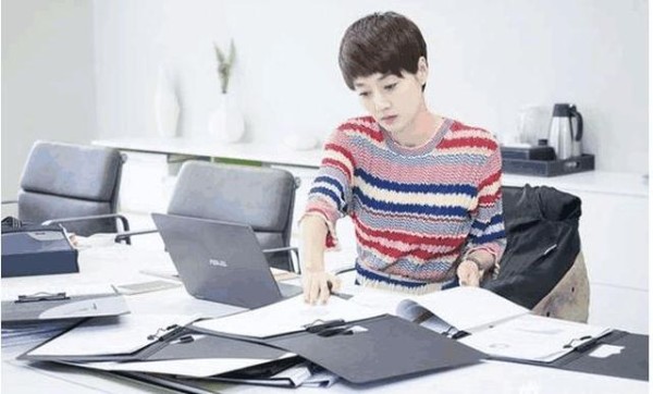 娱乐圈公认8大收视女王，一个人撑起整部剧，你最喜欢哪位？