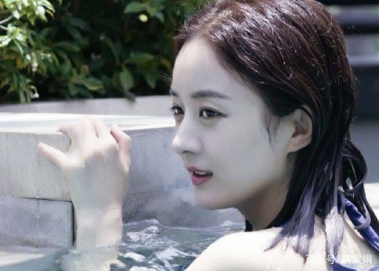 盘点当红女明星游泳照，谁才是你心目中真正的“出水芙蓉”？