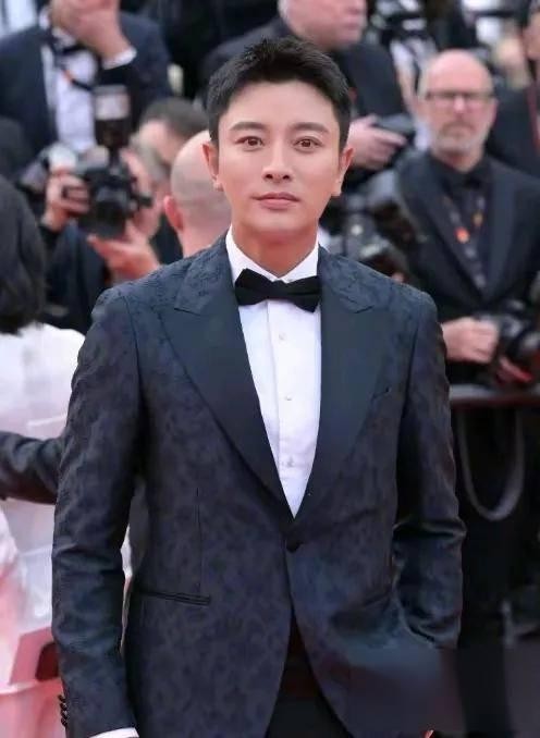 “亮哥”二字引发谣言，全网误读终成闹剧