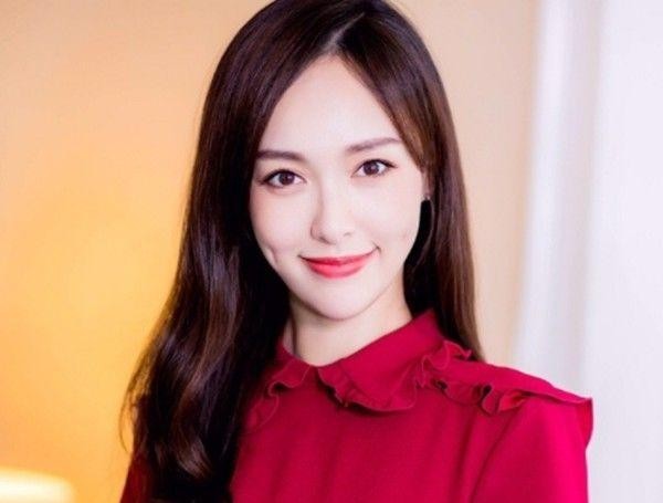 娱乐圈家教“最严”的四位明星，易烊千玺、唐嫣，谁让你感到意外