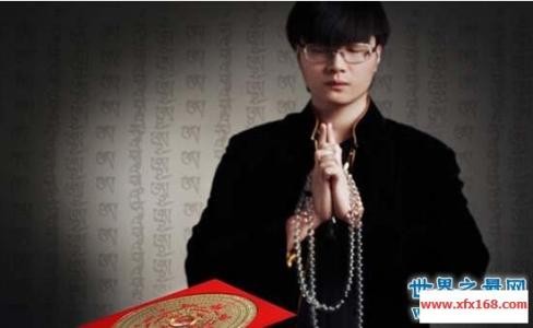 全民TV帝师孙英雄的来历与背景揭秘：背后的李哥身份解析