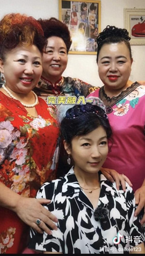 明星打卡、网友力捧，“盘头大姨”成天津假期消费热词