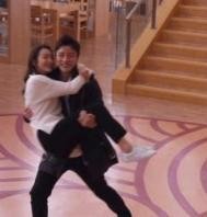 李小璐正式复出板上钉钉，不知道大家对其重回娱乐圈怎么看？