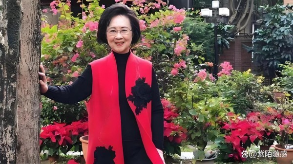 琼瑶一生情路坎坷，在爱情上“藐视”道德，却活出了真实的自我