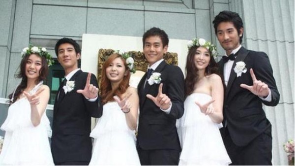 明星结婚，伴郎伴娘都穿什么？