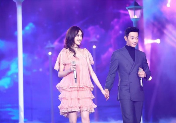 娱乐圈这4对新婚夫妇，赵丽颖可惜，最后一对被称为最高颜值夫妻