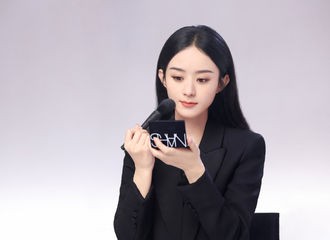 [新闻]210826 赵丽颖NARS最新花絮照送达 霸道女总裁笑起来秒变甜系爱豆