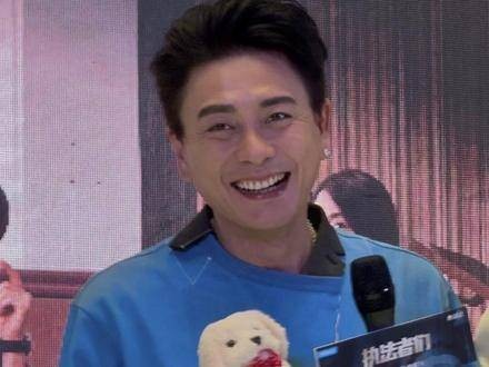 周俊杰在剧外的反差真是让人意外