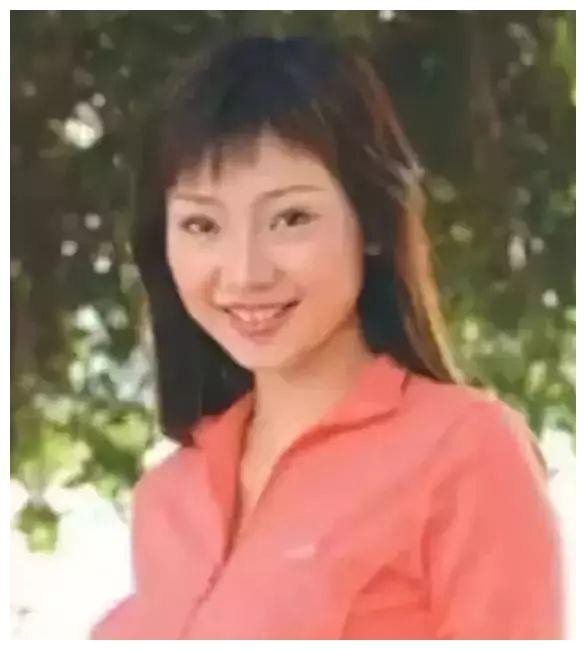 明星未成名前的照片，不说名字的话，你能认出几个来？