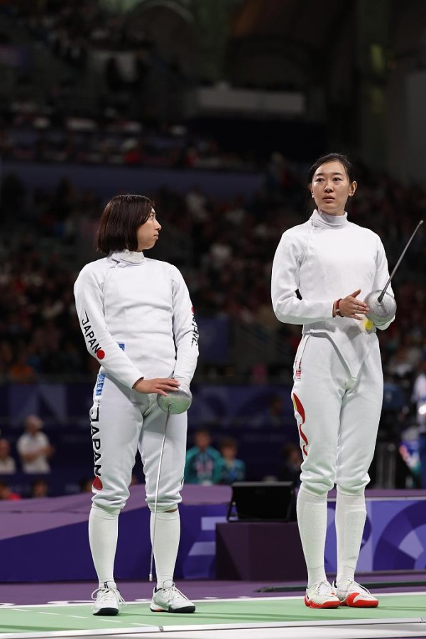 7月27日，巴黎奥运会女子重剑32强赛中，中国选手孙一文13-14不敌日本选手吉村美穗无缘下一轮。