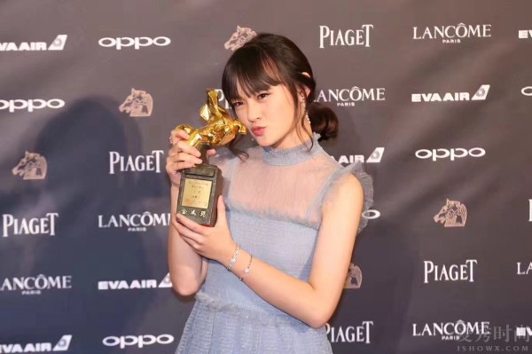 14岁文淇获金马奖最佳女配角，00后的她就有代表作嘉年华和血观音
