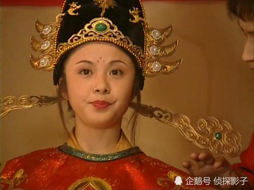 官恩娜个人资料 | 号元,本文共(1594字)