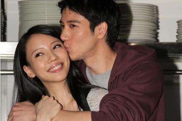 王力宏妻子高瑞霞简介 和王力宏结婚五年的女人长这样我不信