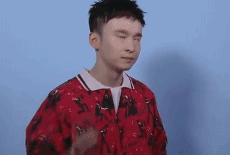 娱乐圈的金牌经纪人，董子健母亲榜上有名，而她从黑帮救出林志玲