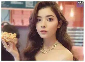苏小轩：中美混血儿的模特与演艺新星