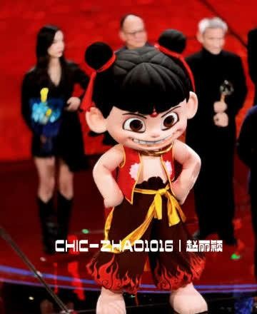赵丽颖粉丝为偶像庆祝，热闹全网