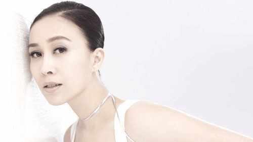 他曾获得26次乐坛男歌手？他被称音乐教父，她捐款最多！