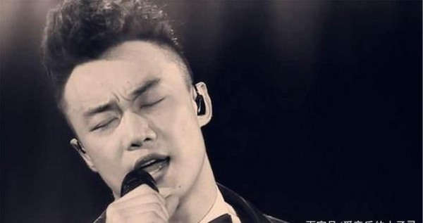 乐坛四首歌背后的故事，林俊杰的最虐心，陈奕迅的最深情！