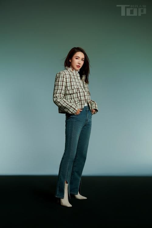明星穿衣服搭配图片女