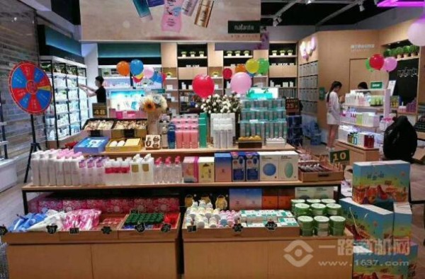 那兰图彩妆加盟