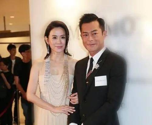 古天乐与宣萱共同亮相引发热议，明星隐私与公众猜测间的微妙平衡