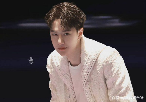 王一博消失的日子里，粉丝们不仅发了“寻人启事”，还登上了电视