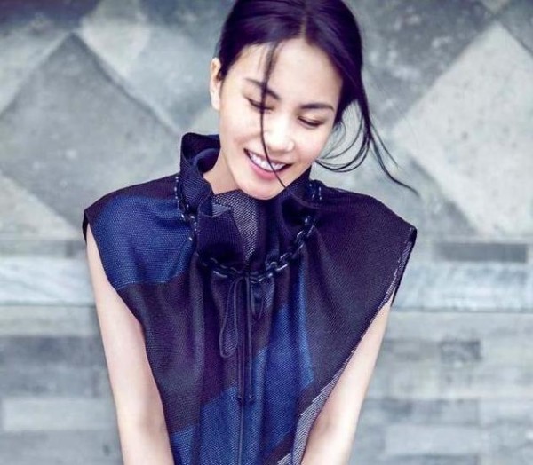 盘点娱乐圈凭借人格魅力征服大家的10大女星: 哪一位最吸引人呢?
