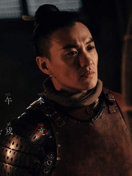 龙波(周一围饰演)