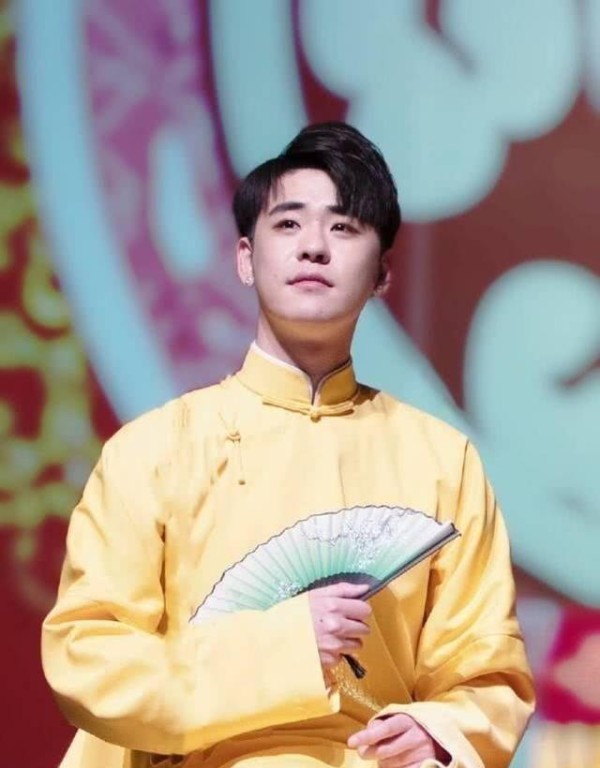 北京台春晚首次玩创意，发布明星关键词海报，你能猜出几位艺人？