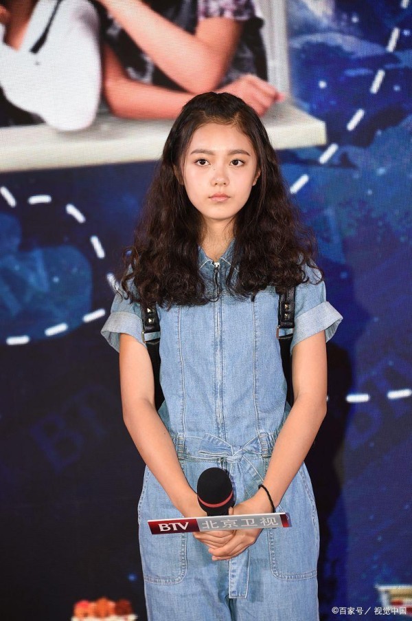 《赵今麦：音乐世家的璀璨明珠，独特风格引领音乐新潮》