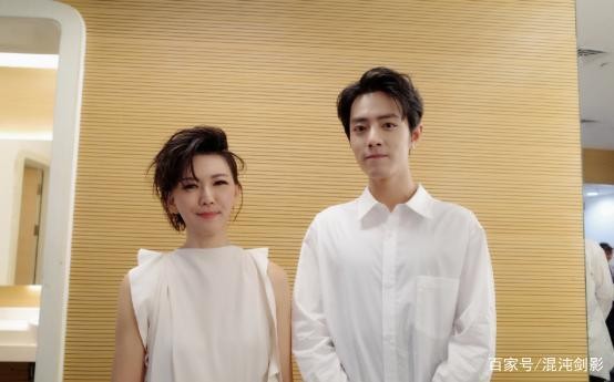 肖战成功追星孙燕姿，明星追星有多狂热？娱乐圈追星大盘点