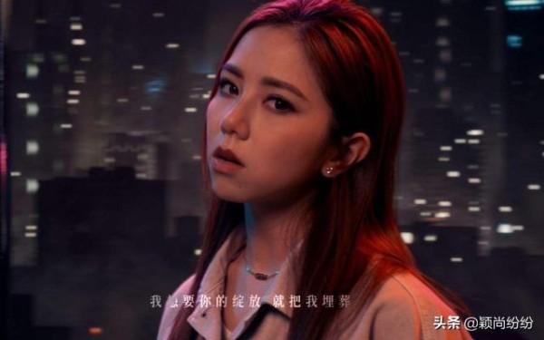 华语女歌手热度榜：邓紫棋稳居第一，但网络歌手也在大肆霸榜