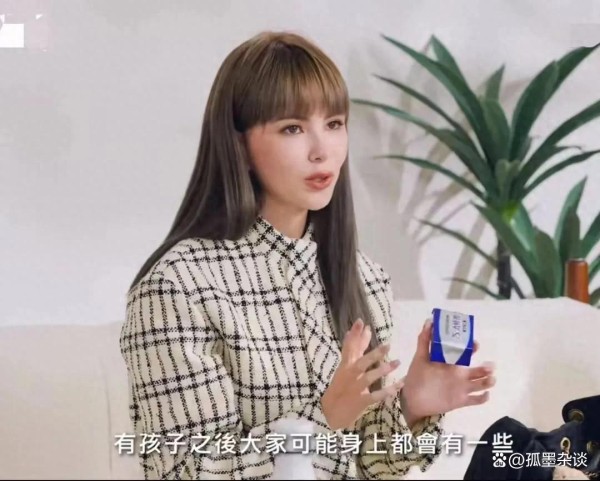 昆凌“刘海革命”引爆美妆界：从混血芭比到复古缪斯的造型博弈