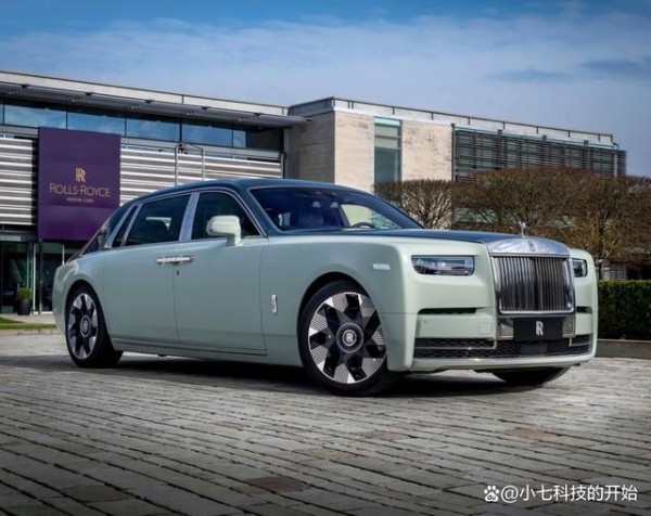 尊界S800亮相，5.4米车长无立标？这是豪华轿车的新潮流吗？-有驾