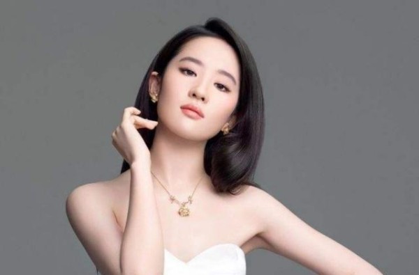 刘亦菲因《花木兰》地位猛升