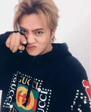 罗志祥率百人齐舞惊艳开场 ，炸燃舞蹈震撼跨年舞台