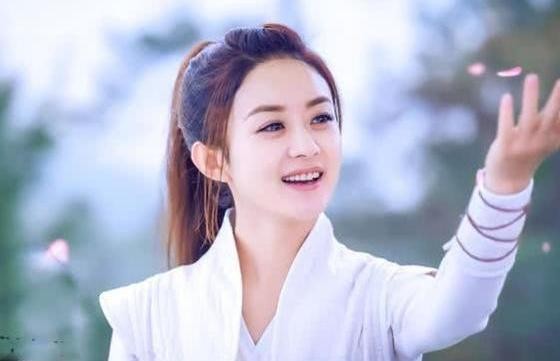 明星被叫错名字时，罗志祥机智，陈冠希偷笑，最后一位尽显高情商
