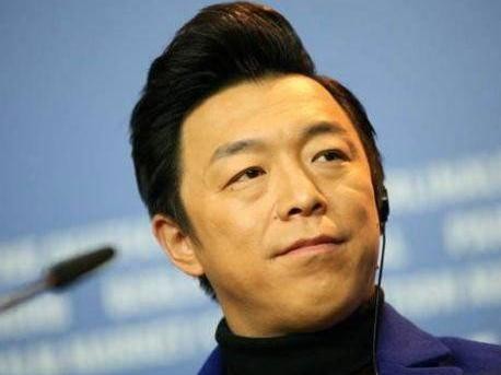 明星被叫错名字时，罗志祥机智，陈冠希偷笑，最后一位尽显高情商