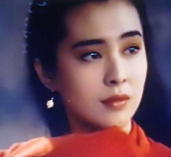 最美的4位女星：赵丽颖只排第四，鞠婧炜排在第二，第一美到极致