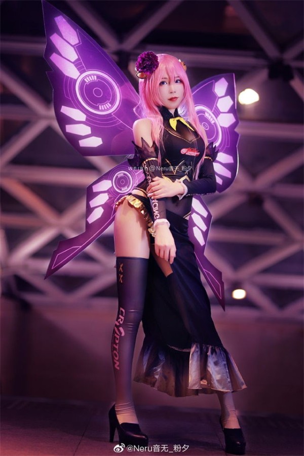 二次元虚拟歌手巡音流歌cosplay组图