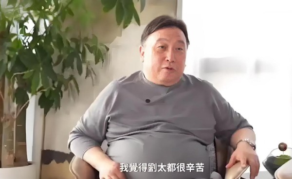 王晶曝刘德华家庭生活：做其太太不易，女儿语言天赋惊人