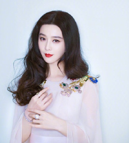范冰冰名誉案胜诉是怎么回事？范冰冰现状如何2019最新消息