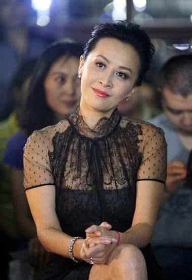 刘嘉玲从无到有的一个过程，事业烈女