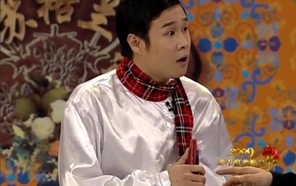 娱乐圈低学历明星，李小璐高中赵丽颖中专，小沈阳学历让人意外！