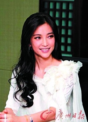 广州日报：一哥一姐争不停如演金枝欲孽(图)