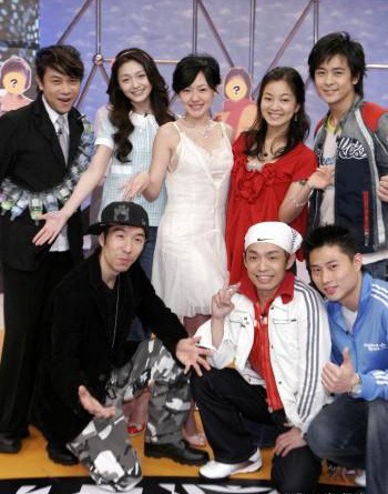 姐妹花是这样炼成的：大小S闯荡演艺圈历程回顾
